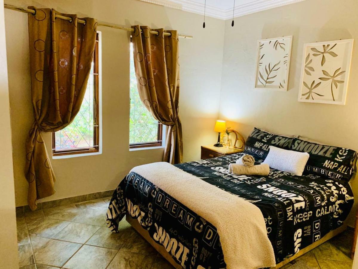 Saint Lucia Estuary 33 The Bridge Resort מראה חיצוני תמונה